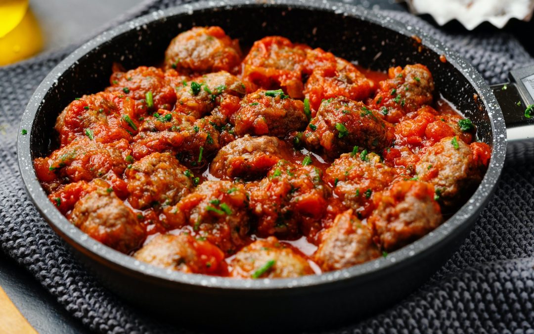 Boulettes de viande à la sauce tomate et basilic
